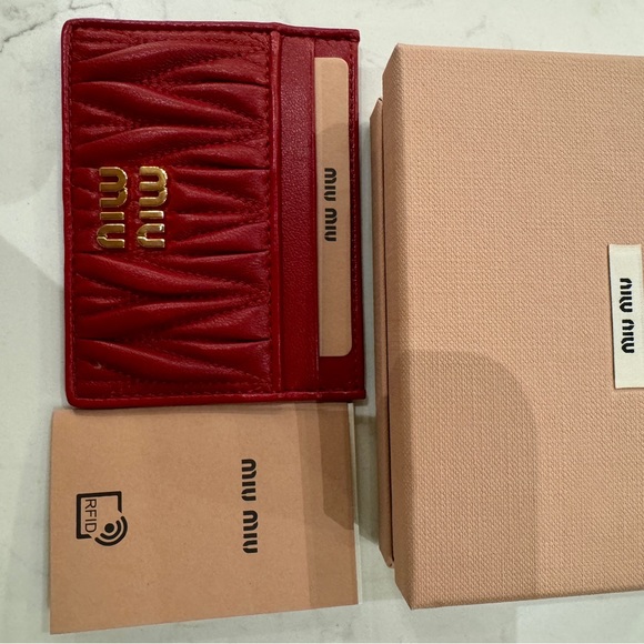 MIU MIU card holder - Picture 3 of 4